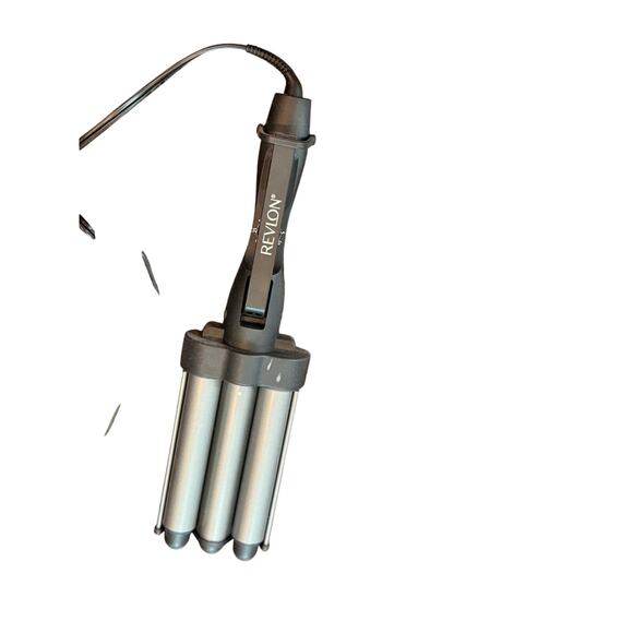 Revlon 3 Barrel Jumbo Waver - Picture 7 of 16